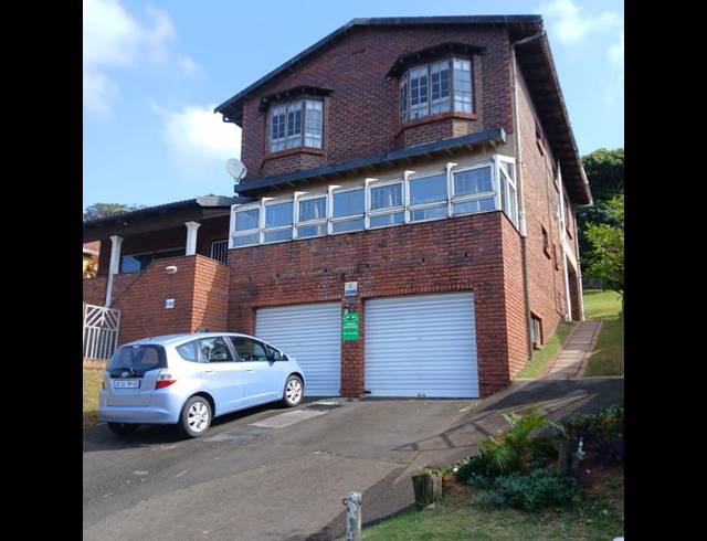 5 BEDROOM HOUSE FOR SALE IN MONTCLAIR